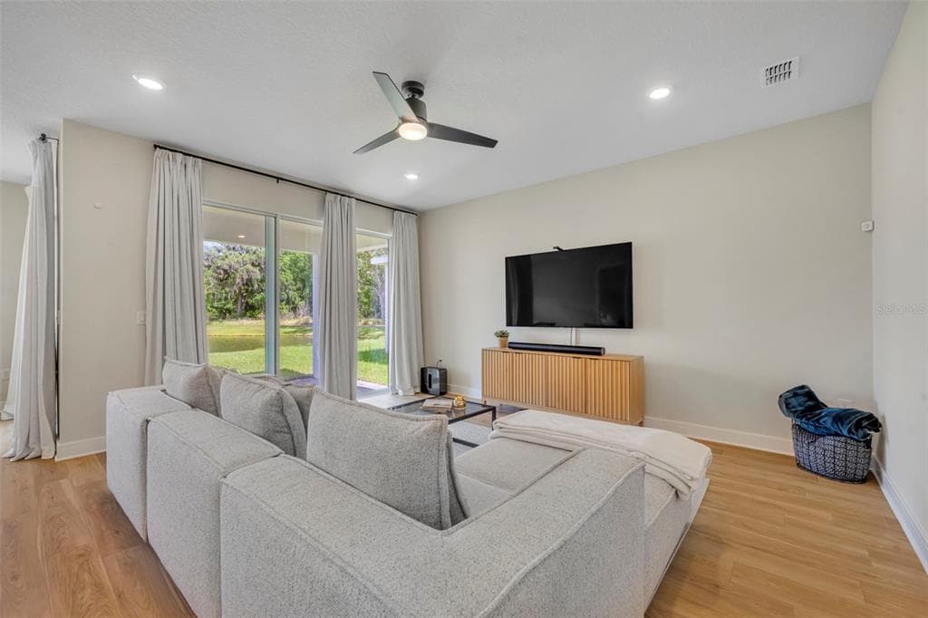 5346 ROYAL POINT AVENUE, KISSIMMEE, FL 34746 — zdjęcie 4