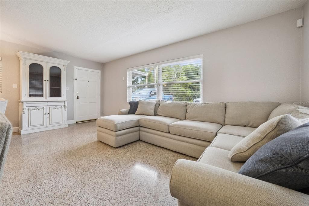 2513 MUSSELWHITE AVENUE, ORLANDO, FL 32804 — zdjęcie 4