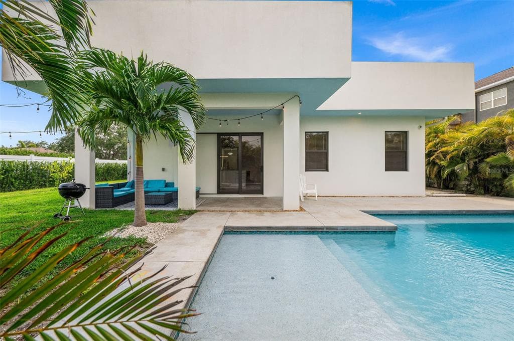 5351 MOELLER AVENUE, SARASOTA, FL 34233 — zdjęcie 2