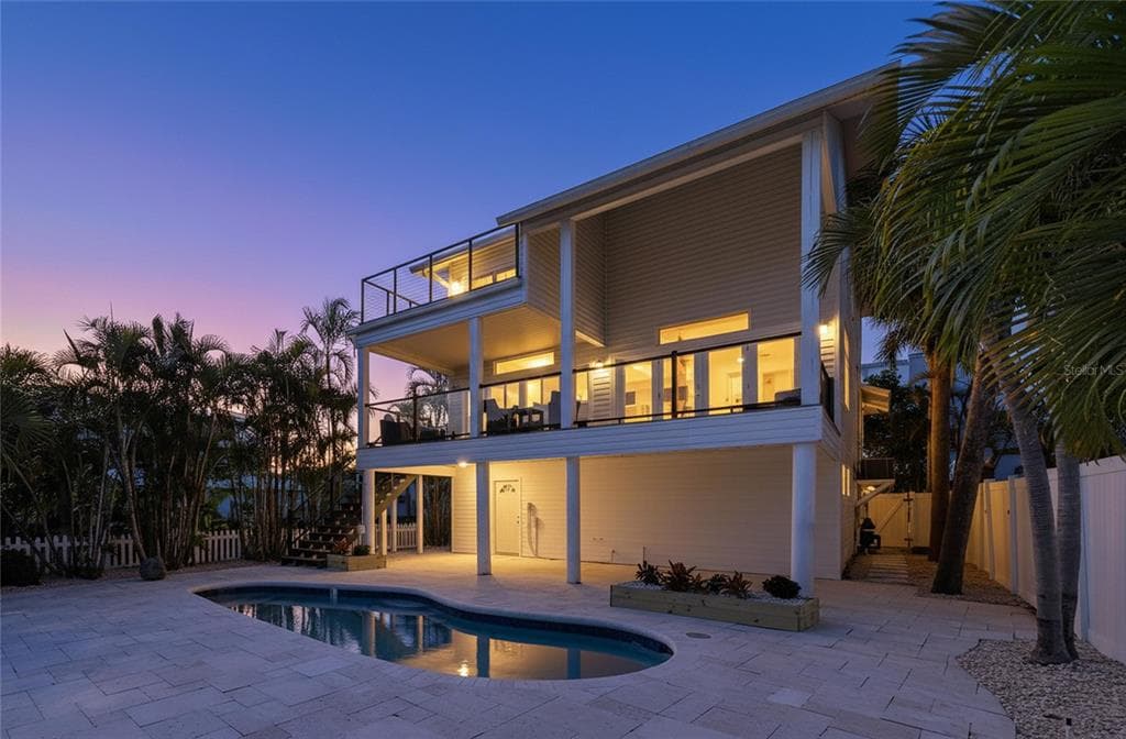 8485 BLIND PASS DRIVE, TREASURE ISLAND, FL 33706 — zdjęcie 3