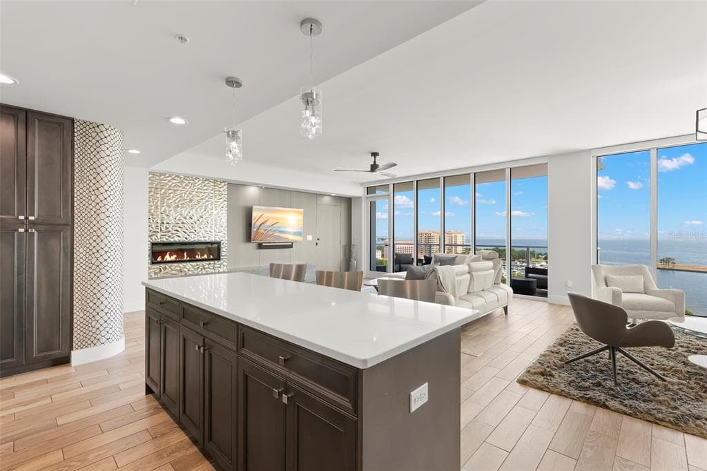 176 4TH AVENUE NE # 1102, ST PETERSBURG, FL 33701 — zdjęcie 3