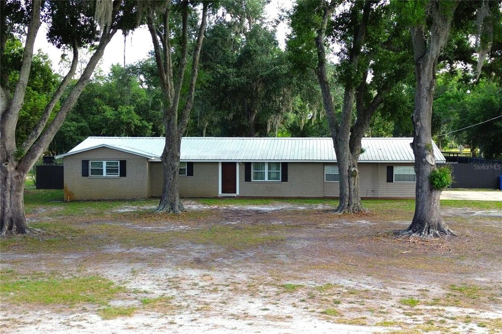 5009 VAUGHN ROAD, PLANT CITY, FL 33565