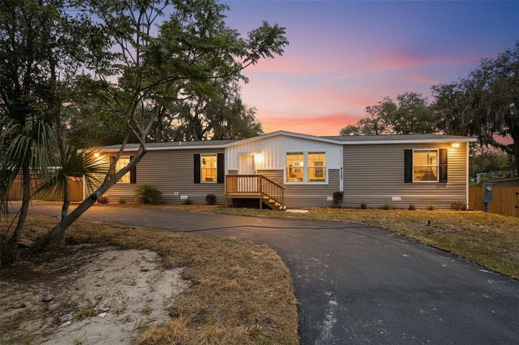 9533 ROUND LAKE DRIVE, WEEKI WACHEE, FL 34613 — zdjęcie 2