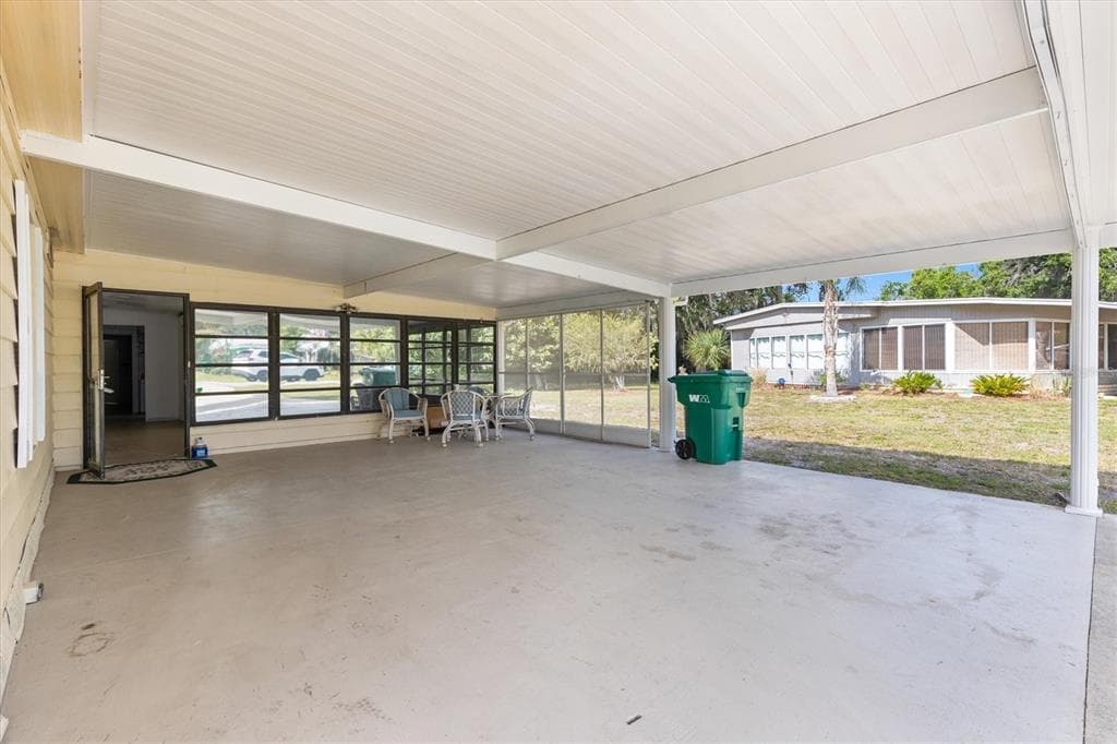 5556 COLUMBUS CIRCLE, WILDWOOD, FL 34785 — zdjęcie 2
