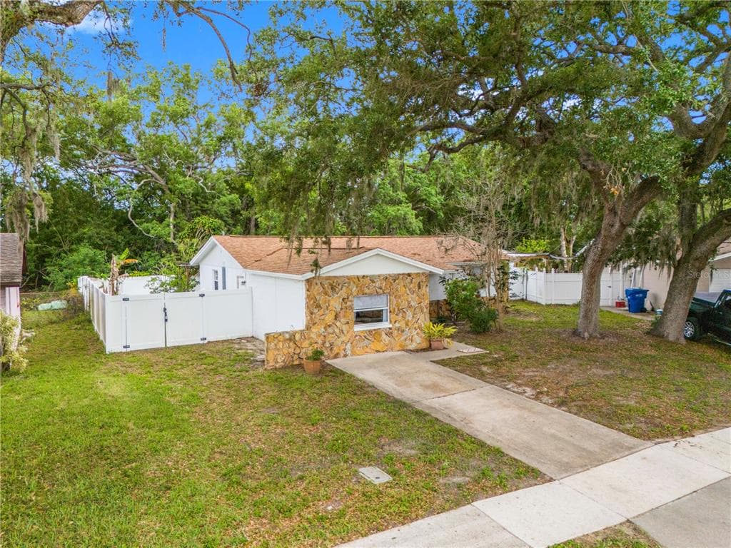 5638 146TH TERRACE N, CLEARWATER, FL 33760 — zdjęcie 2