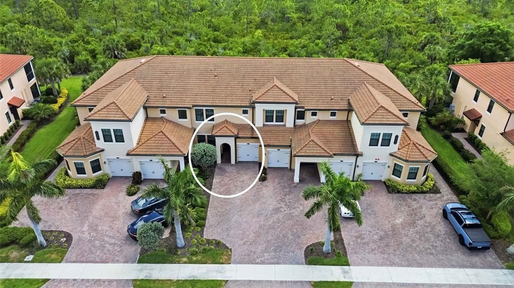 10055 CROOKED CREEK DRIVE # 102, VENICE, FL 34293