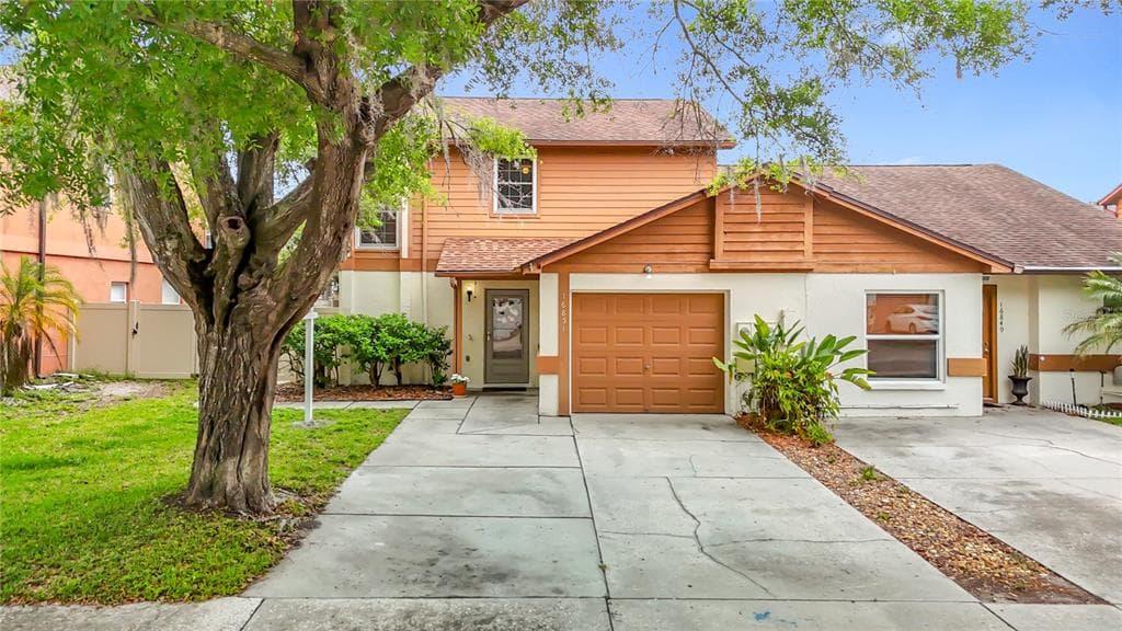 16851 LE CLARE SHORES DRIVE, TAMPA, FL 33624