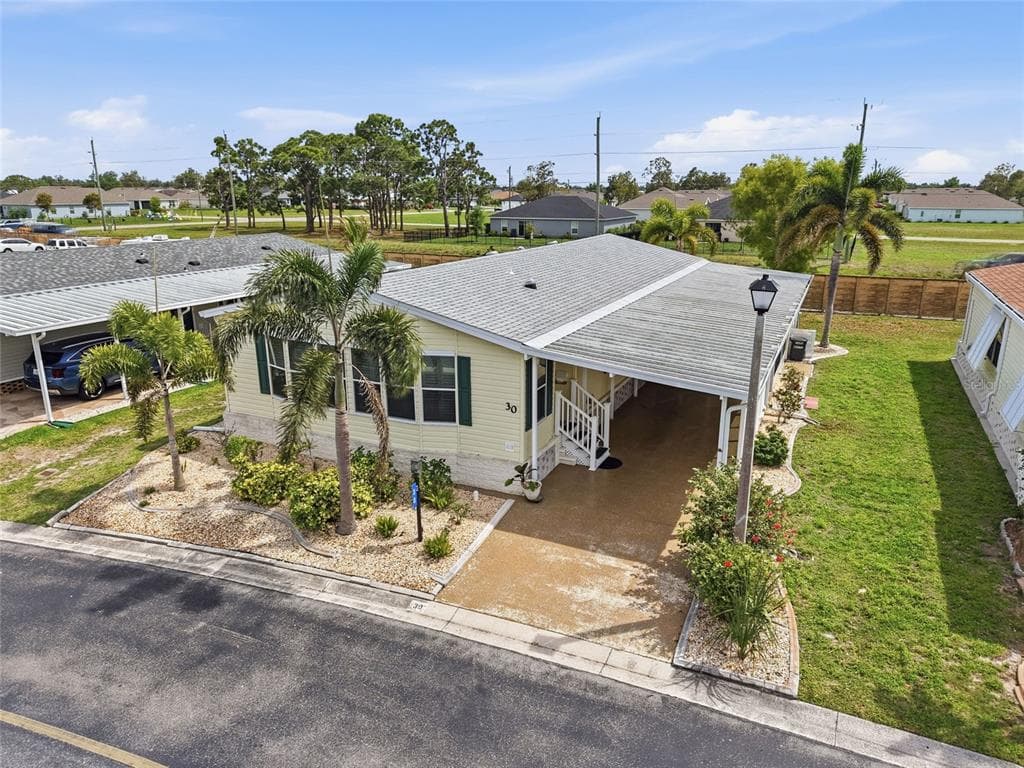 15550 BURNT STORE ROAD # 30, PUNTA GORDA, FL 33955 — zdjęcie 2