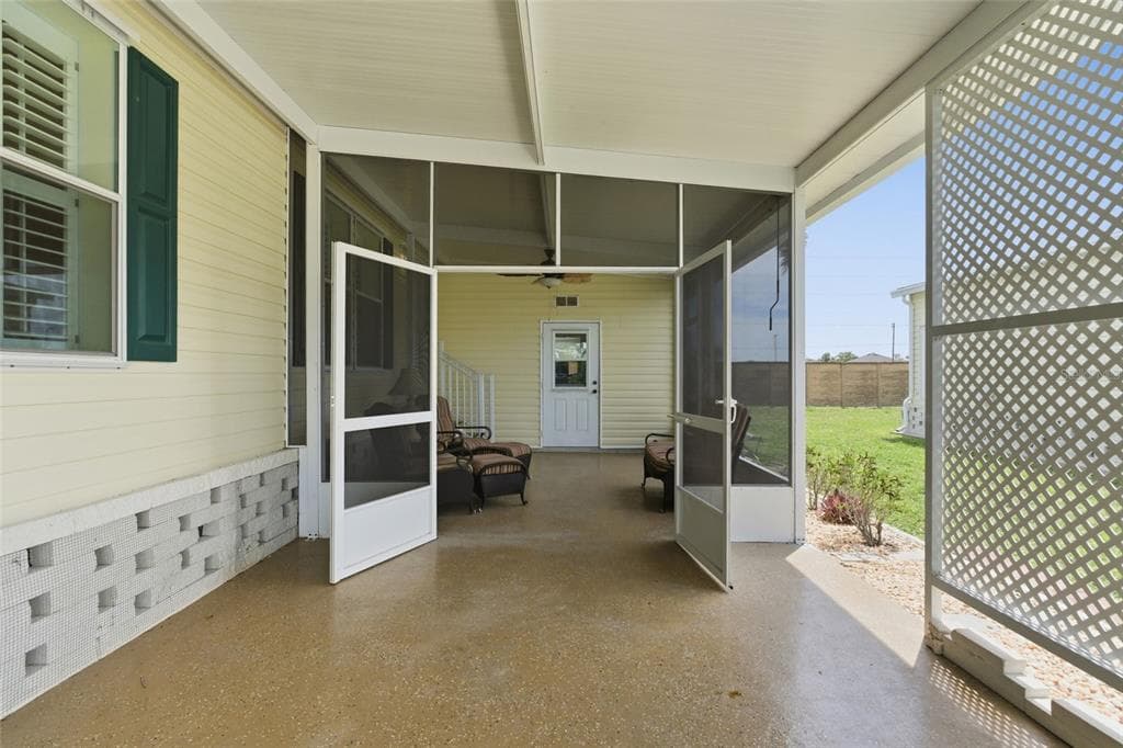 15550 BURNT STORE ROAD # 30, PUNTA GORDA, FL 33955 — zdjęcie 5