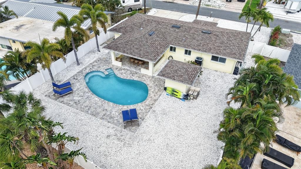 517 39TH AVENUE, ST PETE BEACH, FL 33706 — zdjęcie 3