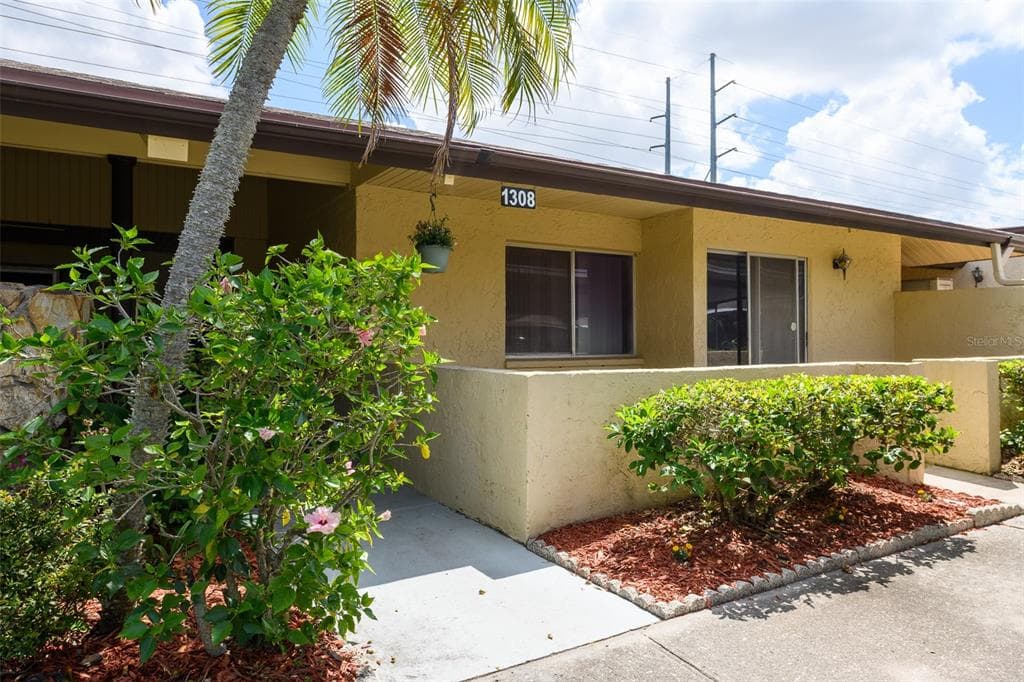 1308 13TH CIRCLE SE, LARGO, FL 33771 — zdjęcie 2