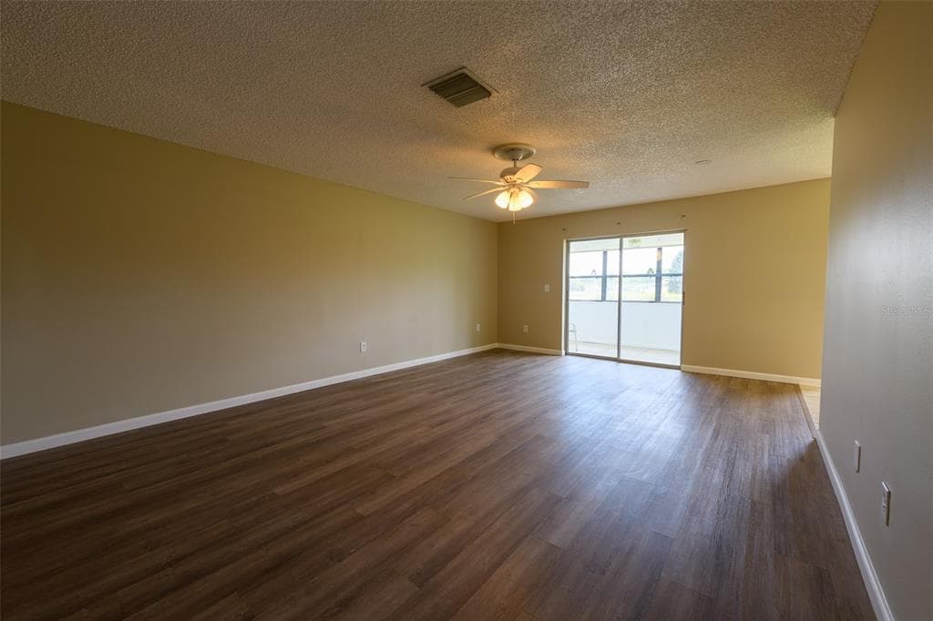 1308 13TH CIRCLE SE, LARGO, FL 33771 — zdjęcie 4
