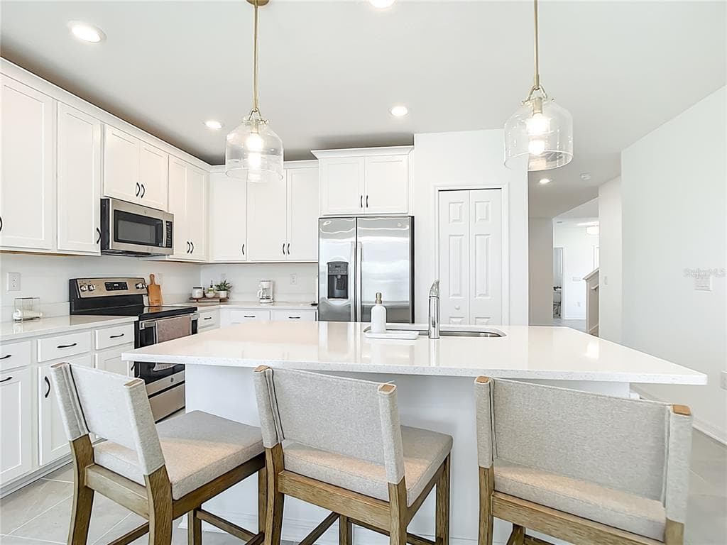 16863 FIESTA DRIVE, PORT CHARLOTTE, FL 33953 — zdjęcie 2