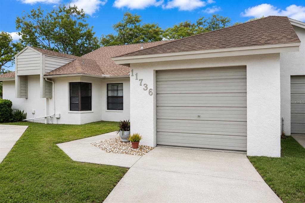 11736 ROLLING PINE LANE, PORT RICHEY, FL 34668 — zdjęcie 2
