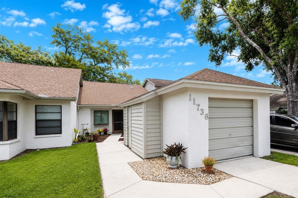 11736 ROLLING PINE LANE, PORT RICHEY, FL 34668