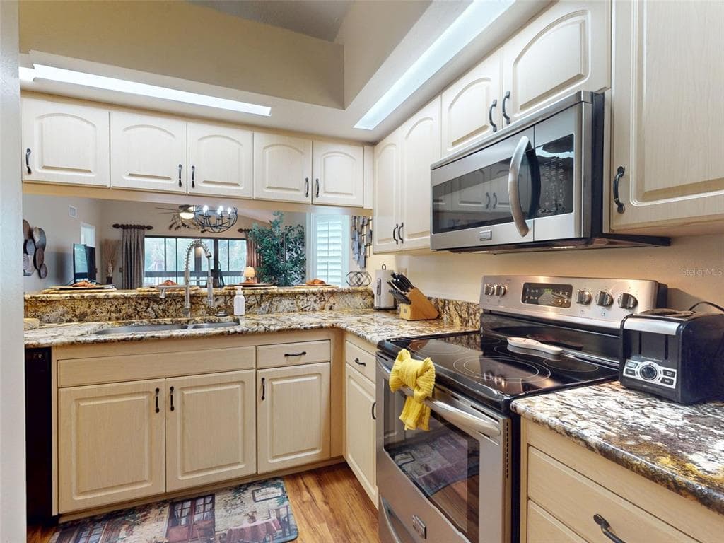402 BOUCHELLE DRIVE # 206, NEW SMYRNA BEACH, FL 32169 — zdjęcie 5