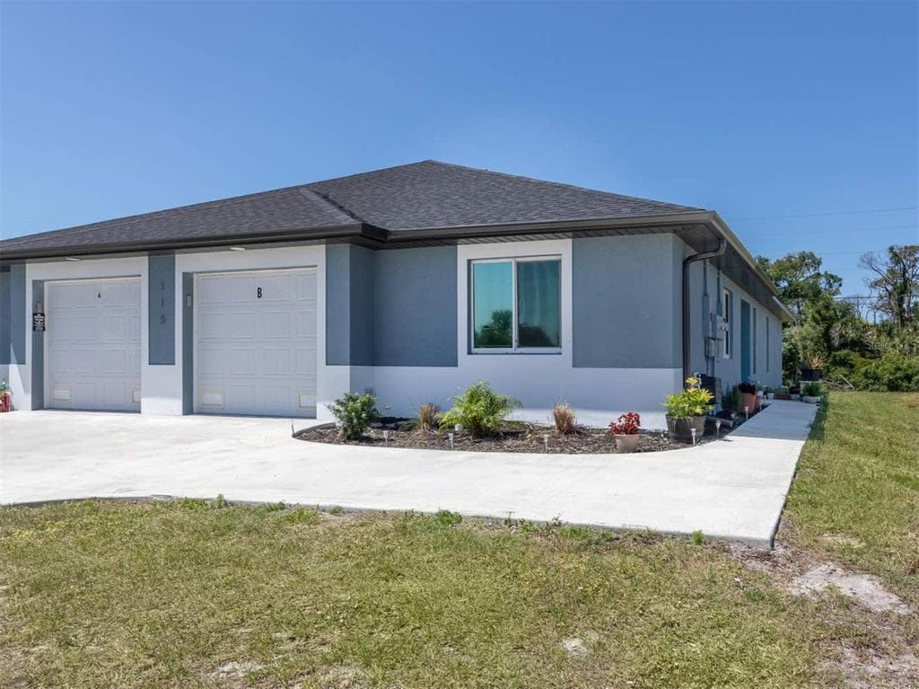 125 BOUNDARY BOULEVARD # 2, ROTONDA WEST, FL 33947