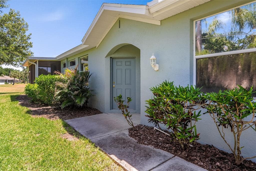 1204 HUNTINGTON GREENS DRIVE # 1204, SUN CITY CENTER, FL 33573 — zdjęcie 3