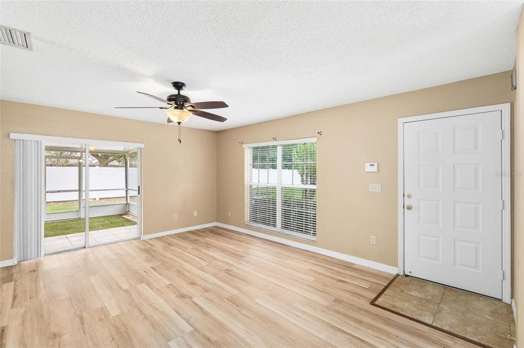 539 KENSINGTON LAKE CIRCLE, BRANDON, FL 33511 — zdjęcie 3