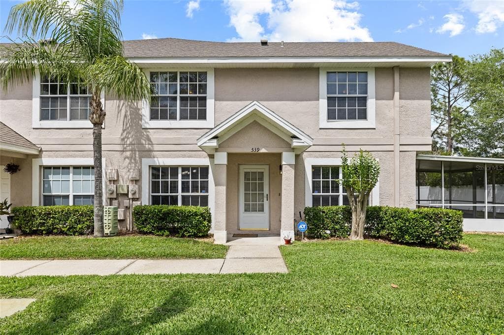 539 KENSINGTON LAKE CIRCLE, BRANDON, FL 33511