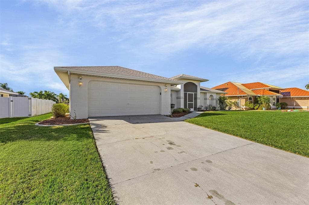 1230 SW 4TH AVENUE, CAPE CORAL, FL 33991 — zdjęcie 2