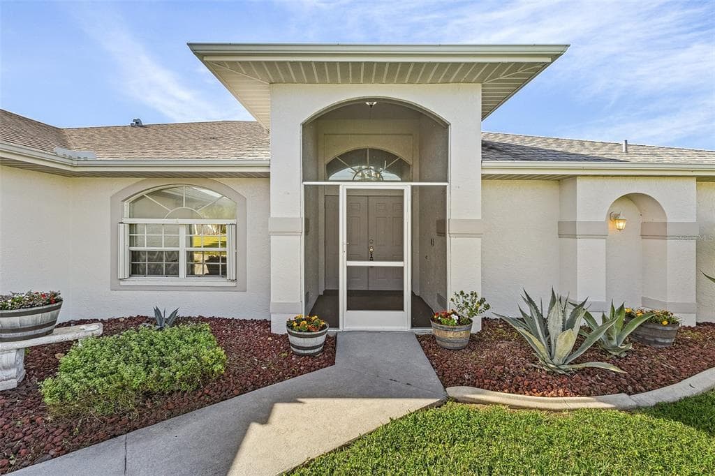 1230 SW 4TH AVENUE, CAPE CORAL, FL 33991 — zdjęcie 4