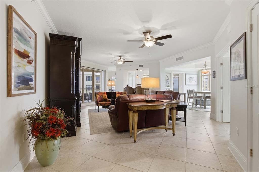 11 BAYMONT STREET # 608, CLEARWATER BEACH, FL 33767 — zdjęcie 5