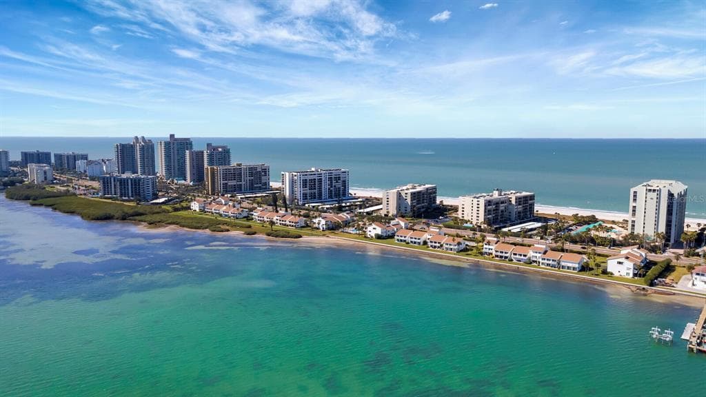 1451 GULF BOULEVARD # 101, CLEARWATER BEACH, FL 33767 — zdjęcie 2