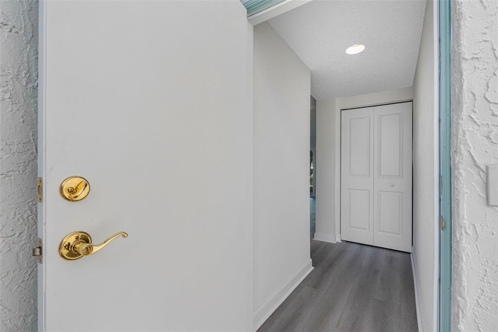 1451 GULF BOULEVARD # 101, CLEARWATER BEACH, FL 33767 — zdjęcie 3