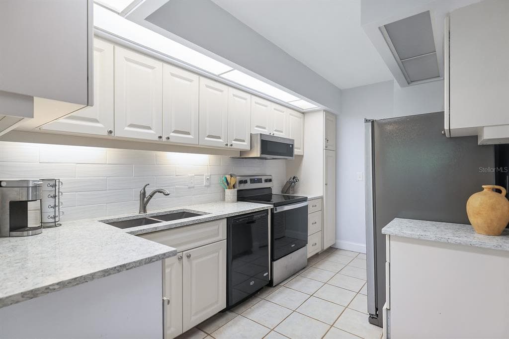 1935 GULF OF MEXICO DRIVE # G7-304, LONGBOAT KEY, FL 34228 — zdjęcie 4