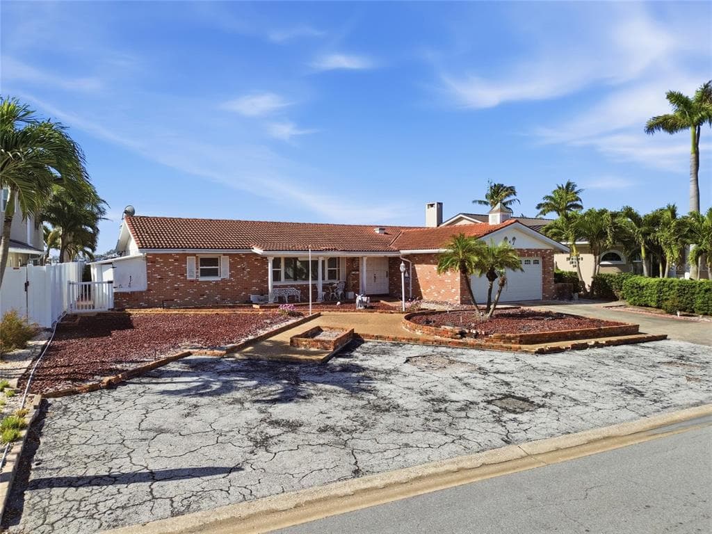 4 BELLEVUE DRIVE, TREASURE ISLAND, FL 33706 — zdjęcie 2