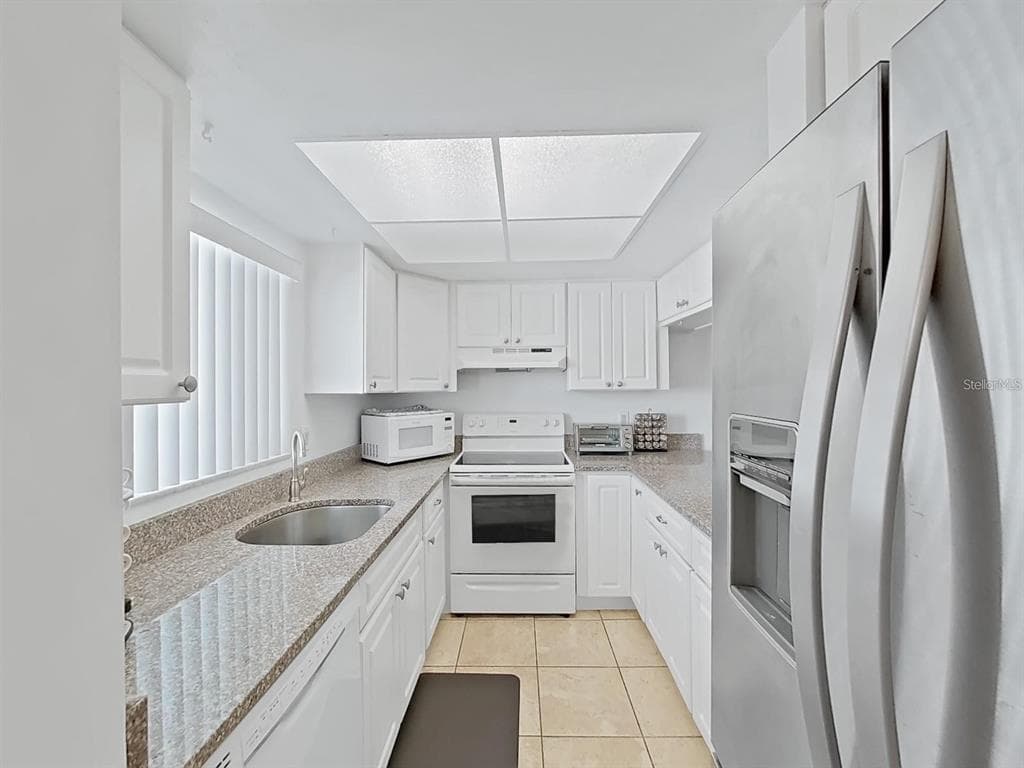 215 VALENCIA BOULEVARD # 213, LARGO, FL 33770 — zdjęcie 5