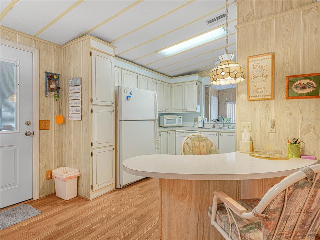 108 KENSINGTON PARK DRIVE, DAVENPORT, FL 33897 — zdjęcie 5