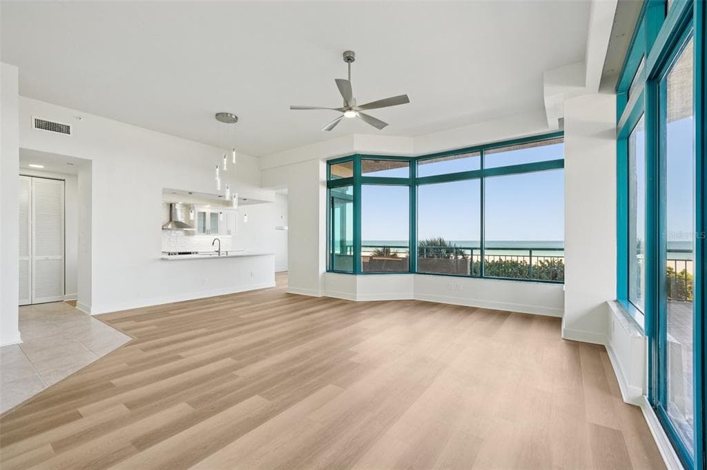 1520 GULF BOULEVARD # 202, CLEARWATER BEACH, FL 33767 — zdjęcie 3