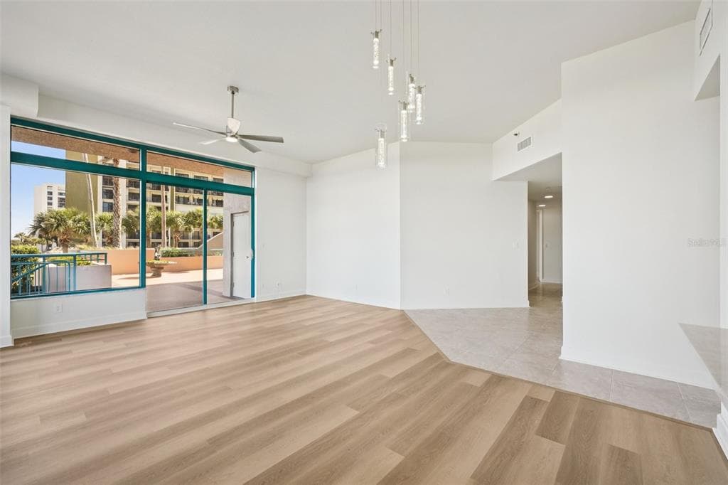 1520 GULF BOULEVARD # 202, CLEARWATER BEACH, FL 33767 — zdjęcie 4