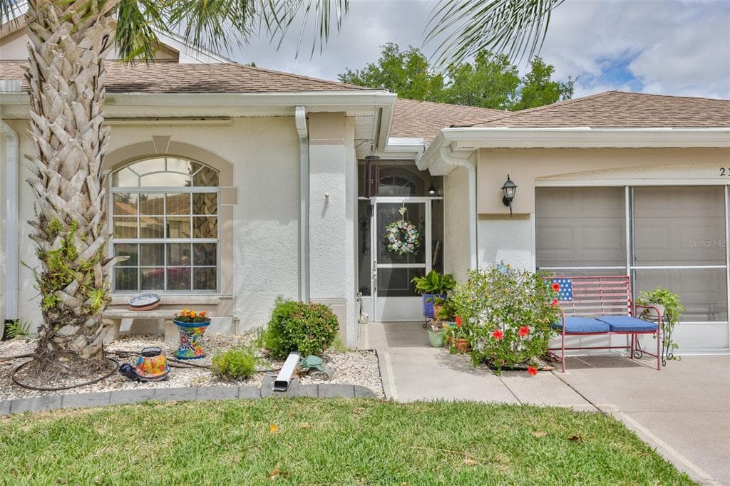 2305 OLIVE BRANCH DRIVE, SUN CITY CENTER, FL 33573 — zdjęcie 3