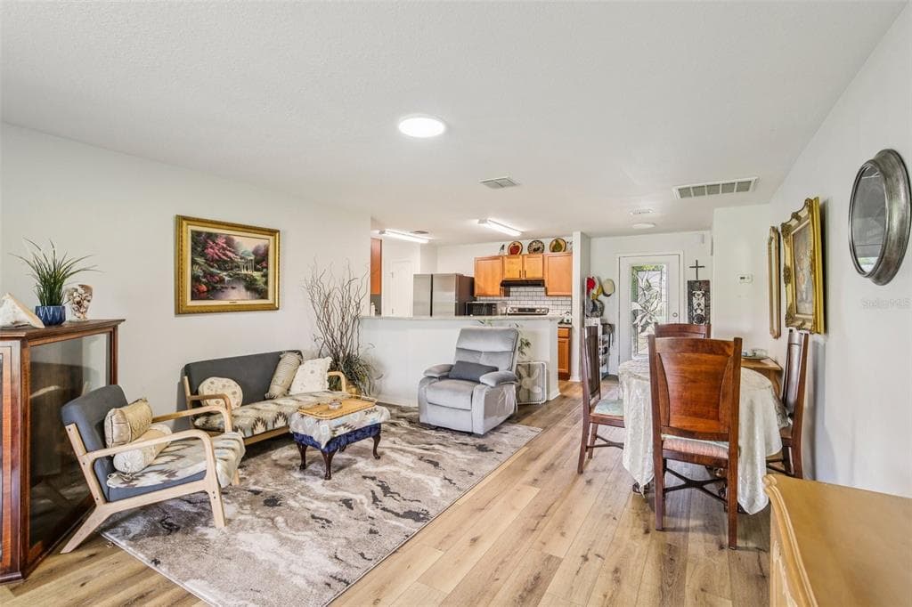 636 CHATHAM WALK DRIVE, RUSKIN, FL 33570 — zdjęcie 3