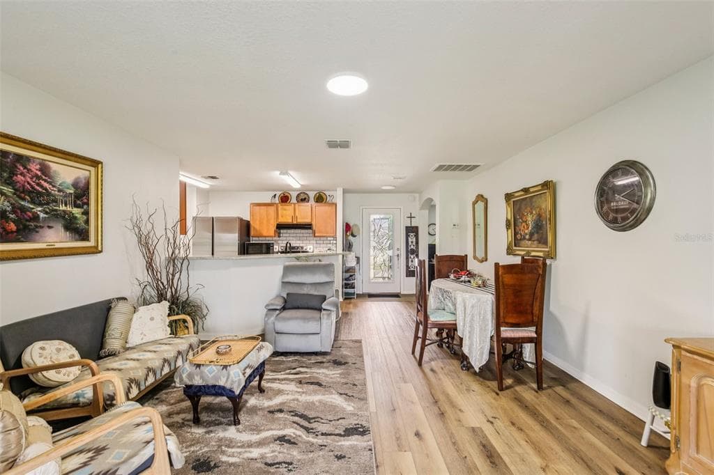 636 CHATHAM WALK DRIVE, RUSKIN, FL 33570 — zdjęcie 4
