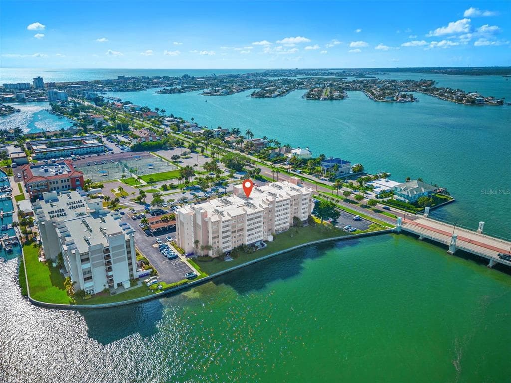 500 TREASURE ISLAND CAUSEWAY # 308, TREASURE ISLAND, FL 33706