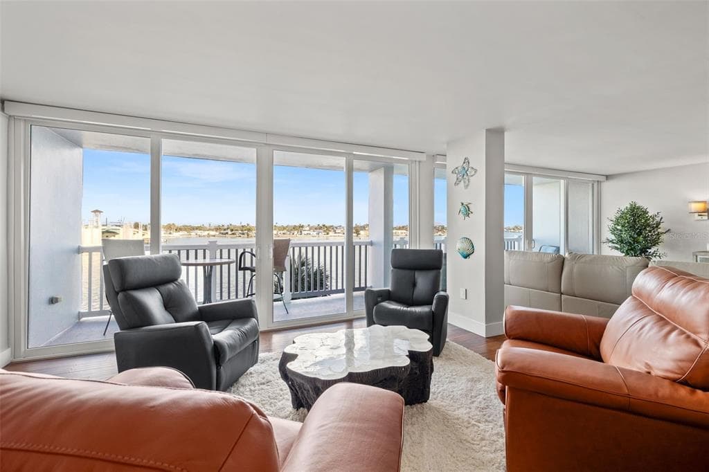 500 TREASURE ISLAND CAUSEWAY # 308, TREASURE ISLAND, FL 33706 — zdjęcie 4