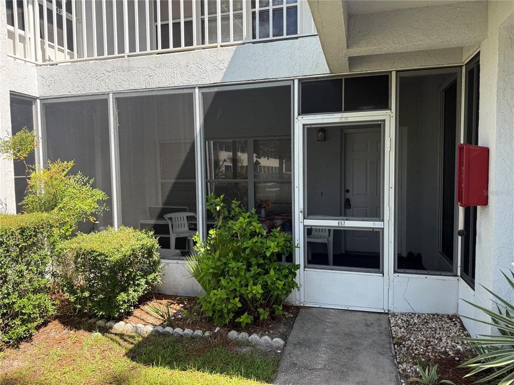857 SE MAYO DRIVE # 102, CRYSTAL RIVER, FL 34429