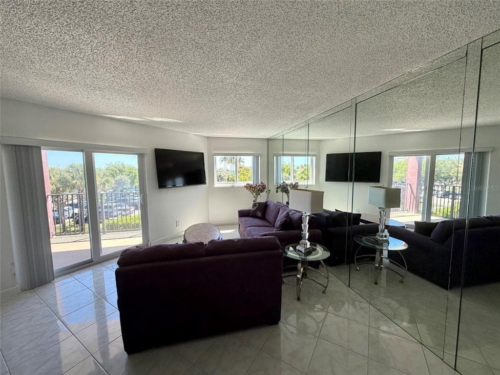 180 SE 20TH AVENUE # 303, DEERFIELD BEACH, FL 33441 — zdjęcie 4