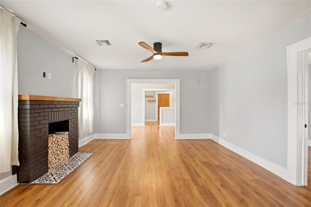 4551 19TH AVENUE S, ST PETERSBURG, FL 33711 — zdjęcie 5