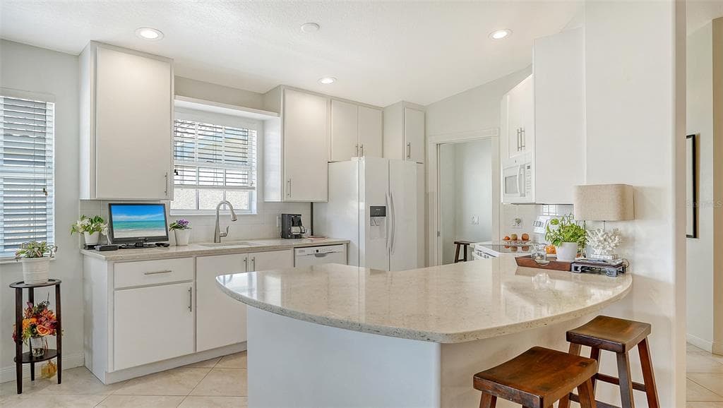 5867 HELICON PLACE, SARASOTA, FL 34238 — zdjęcie 2