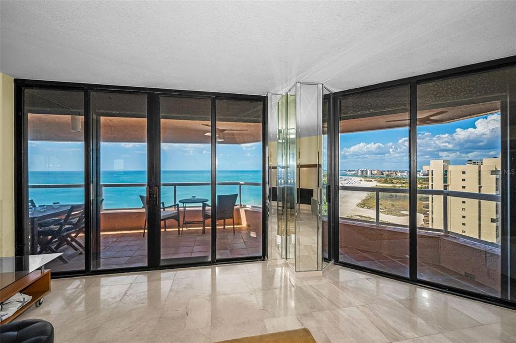 1310 GULF BOULEVARD # Penthouse A, CLEARWATER BEACH, FL 33767 — zdjęcie 3