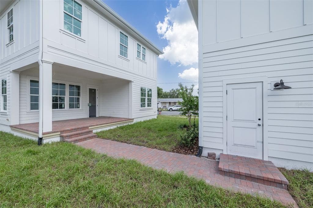 5204 10TH STREET N, ST PETERSBURG, FL 33703 — zdjęcie 4