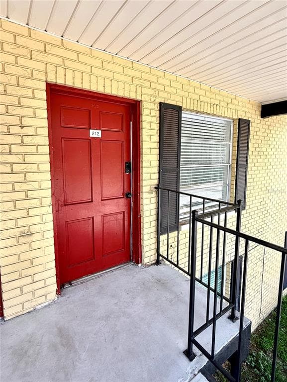 2800 E 113TH AVENUE # B4, TAMPA, FL 33612