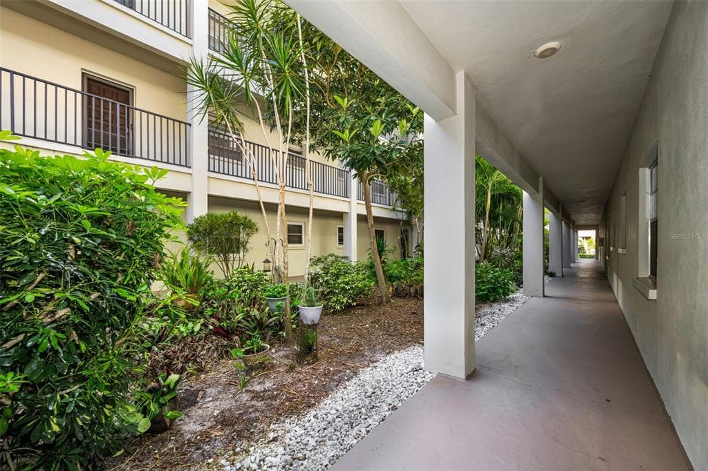 2700 BAYSHORE BOULEVARD # 6107, DUNEDIN, FL 34698