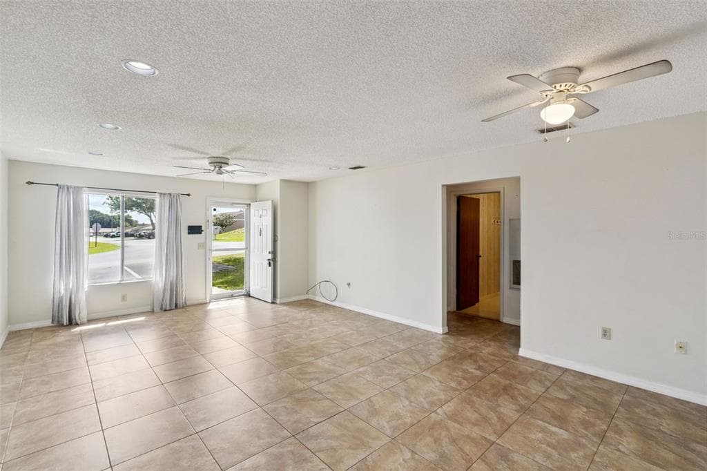 30213 TAVARES RIDGE BOULEVARD # 30213, TAVARES, FL 32778 — zdjęcie 4