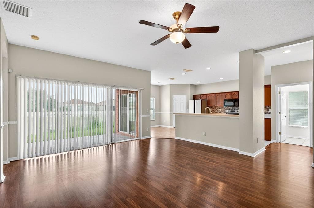 612 MARION HILL LANE, RUSKIN, FL 33570 — zdjęcie 4